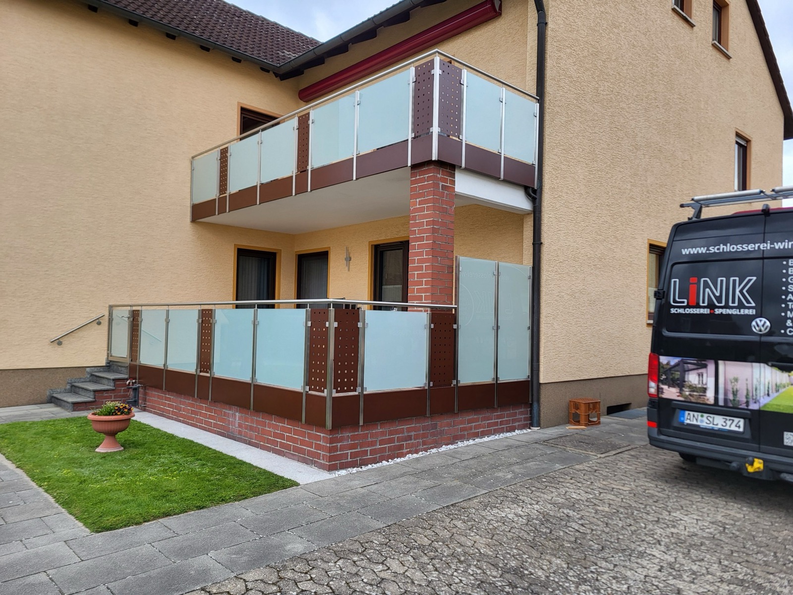 Stahlgeländer für Balkone mit robuster Konstruktion