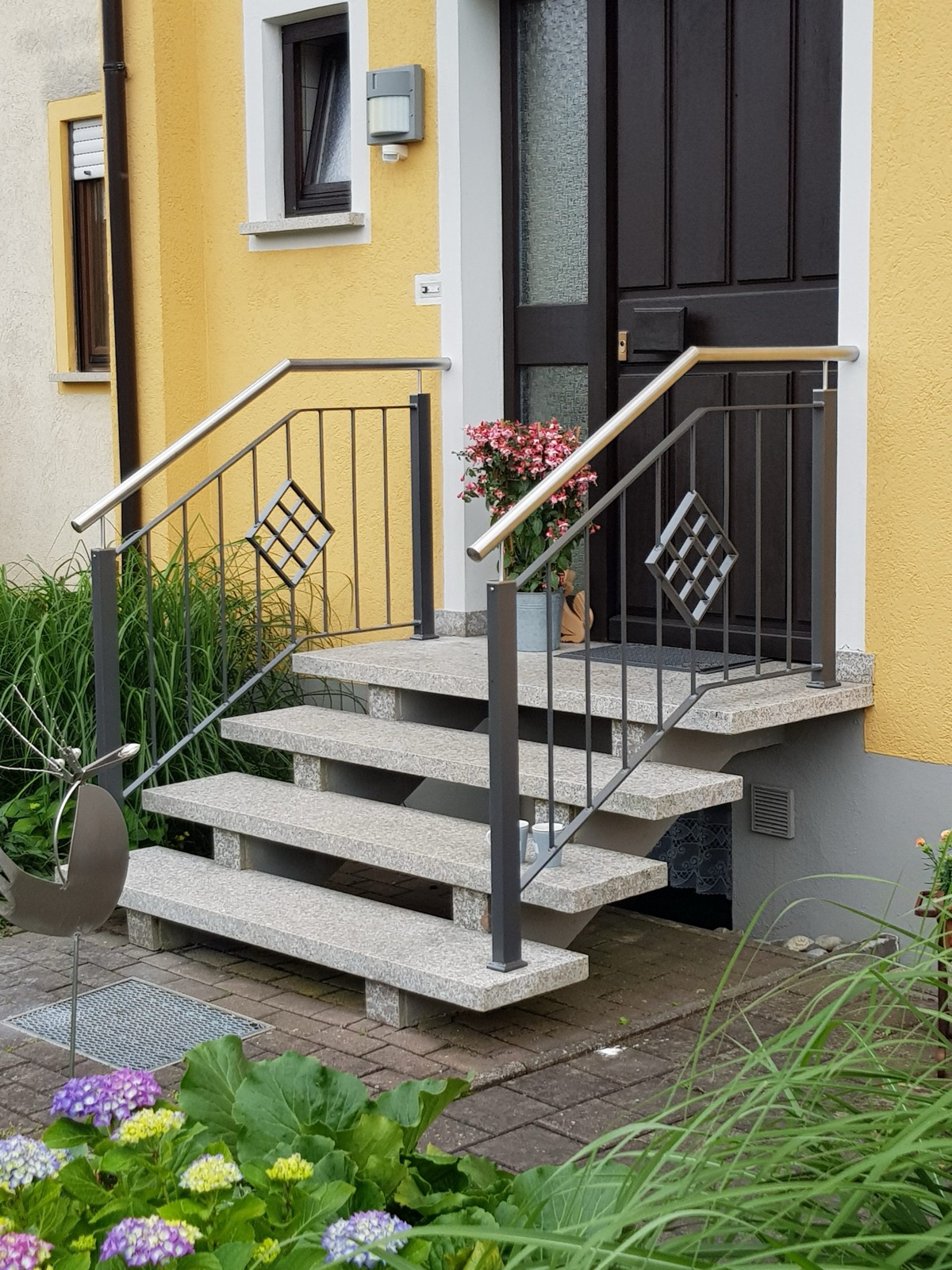 Treppengeländer aus Metall für Innenbereiche